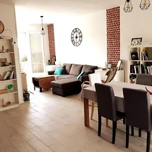  Hébergement de vacances Maison Familiale - Ménage, Serviettes, Draps Inclus